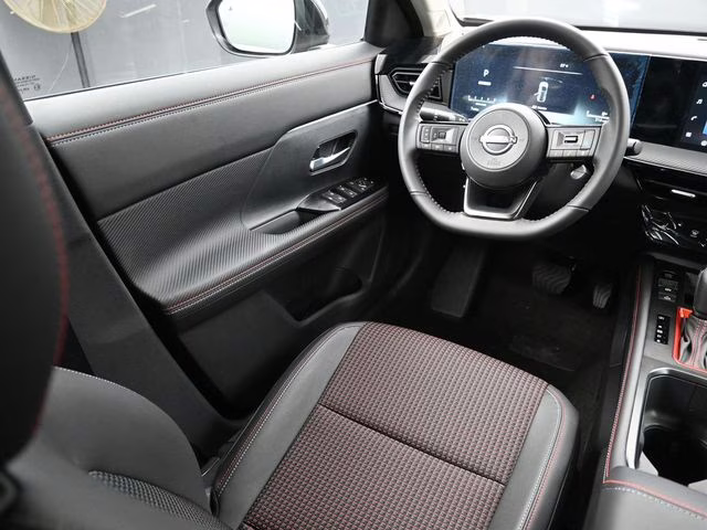 2026 Canyon Bronze Metallic Nissan Kicks SR AWD SUV