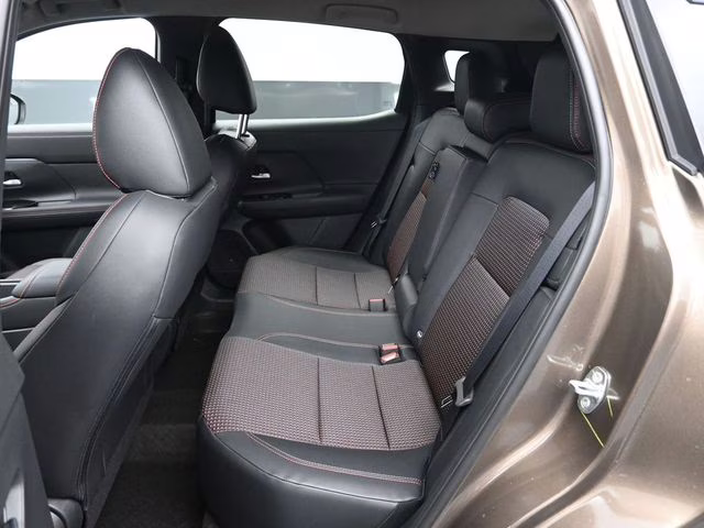 2026 Canyon Bronze Metallic Nissan Kicks SR AWD SUV