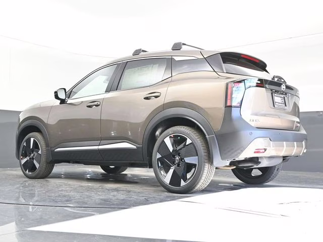 2026 Canyon Bronze Metallic Nissan Kicks SR AWD SUV