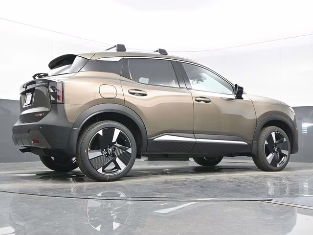2026 Canyon Bronze Metallic Nissan Kicks SR AWD SUV
