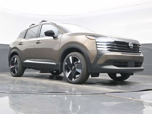 2026 Canyon Bronze Metallic Nissan Kicks SR AWD SUV