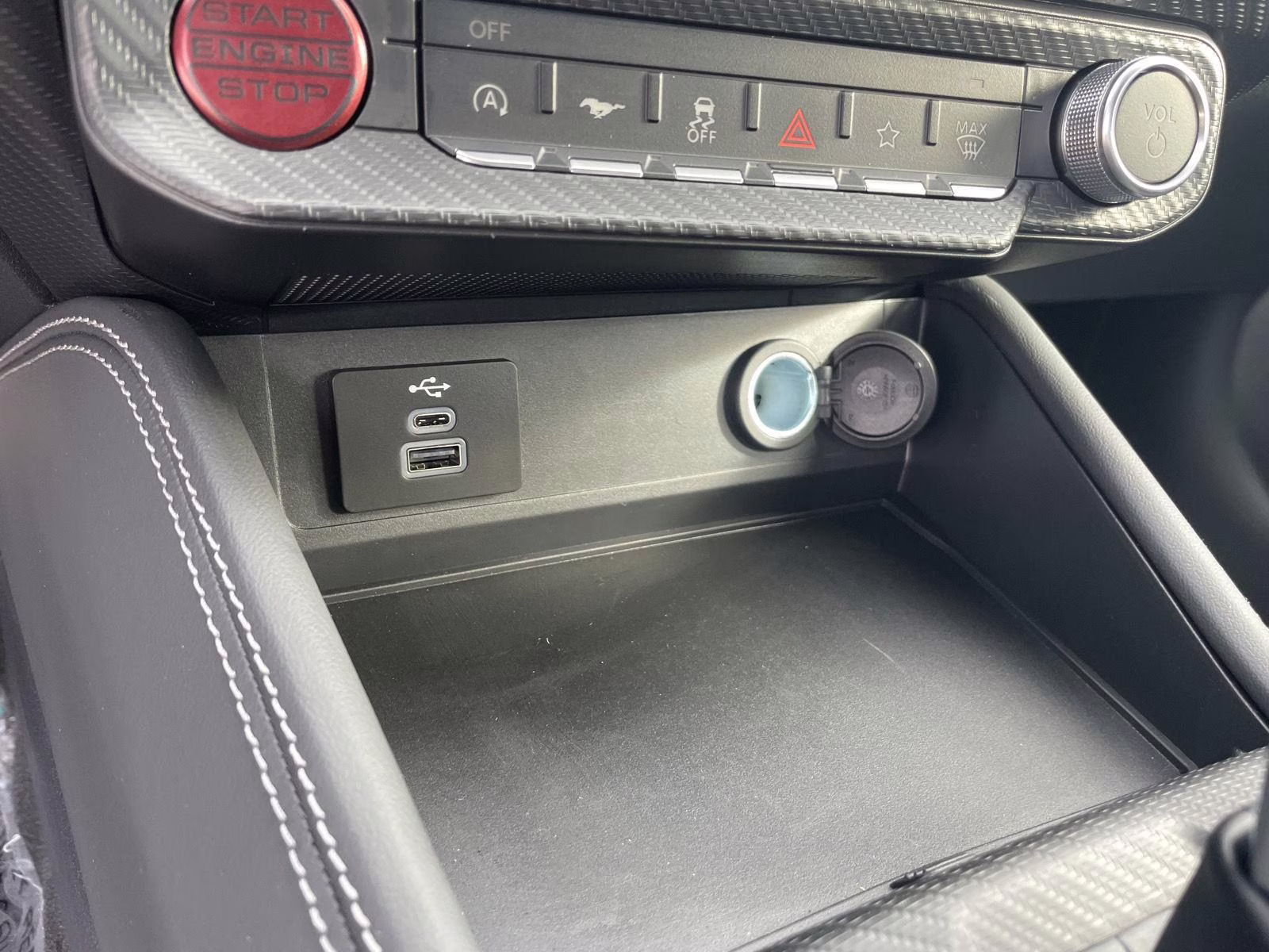 2026 Iconic Silver Ford Mustang GT Premium RWD Fastback