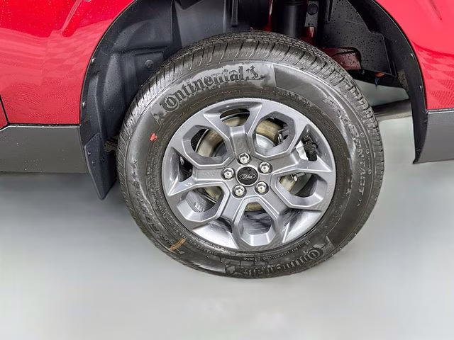 2026 Ruby Red Metallic Tinted Clearcoat Ford Maverick XLT AWD Truck