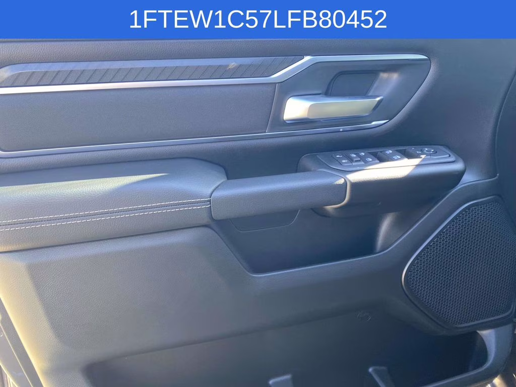 2026 Granite Crystal Metallic Clearcoat Ram 1500 Big Horn/Lone Star 4X4 Truck