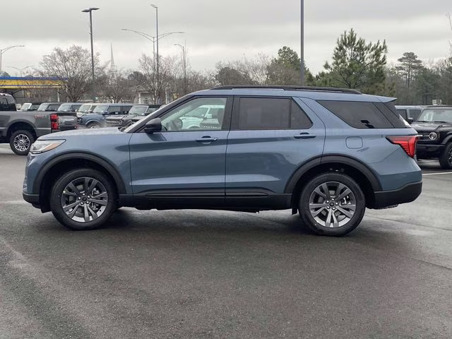 2026 Vapor Blue Ford Explorer Active 4X4 SUV