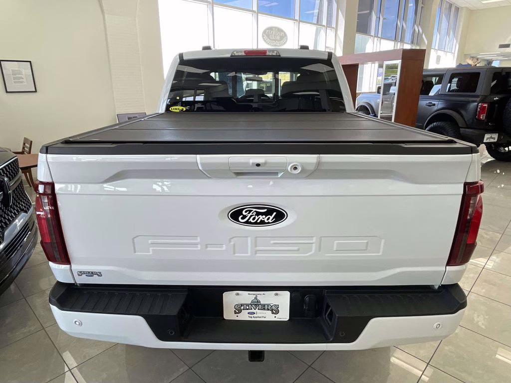 2026 Oxford White Ford F-150 XLT 4X4 Truck