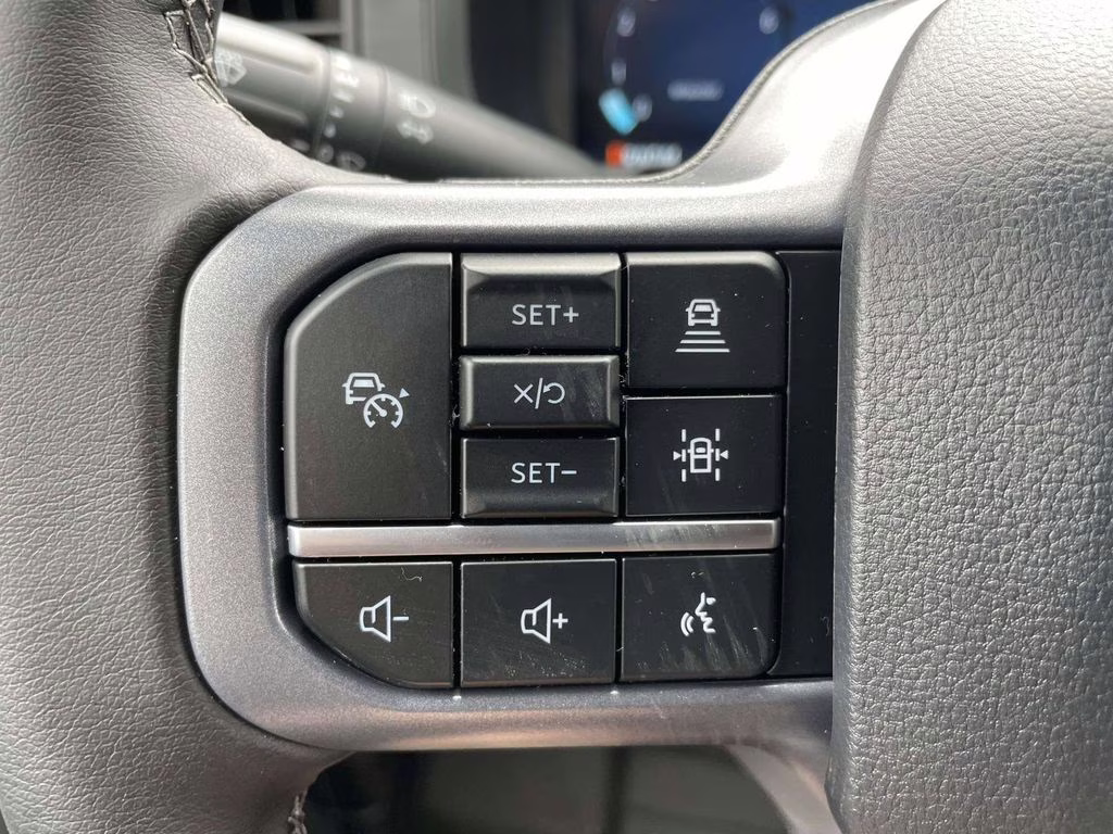 2026 Oxford White Ford F-150 XLT 4X4 Truck