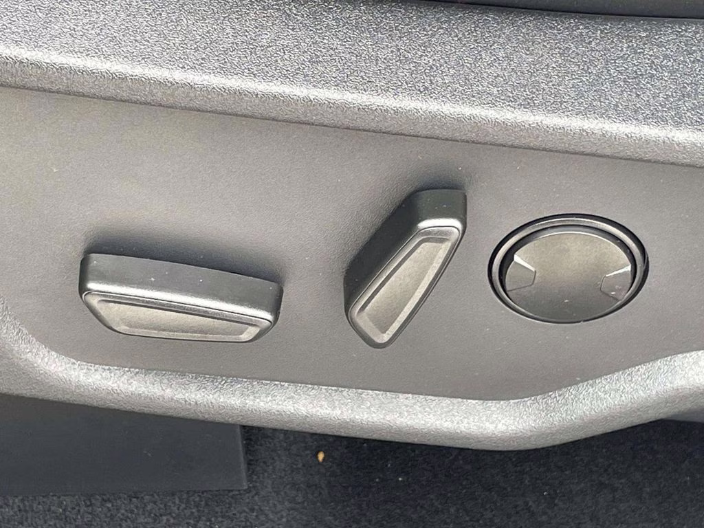 2026 Avalanche Ford Bronco Badlands 4X4 SUV