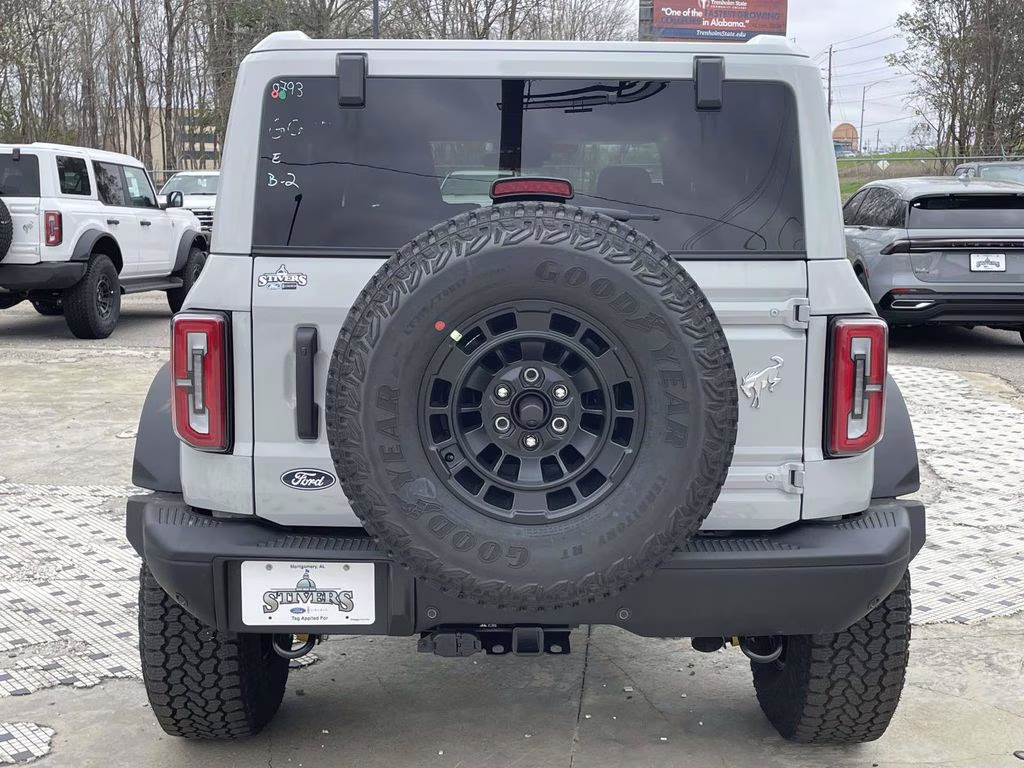2026 Avalanche Ford Bronco Badlands 4X4 SUV