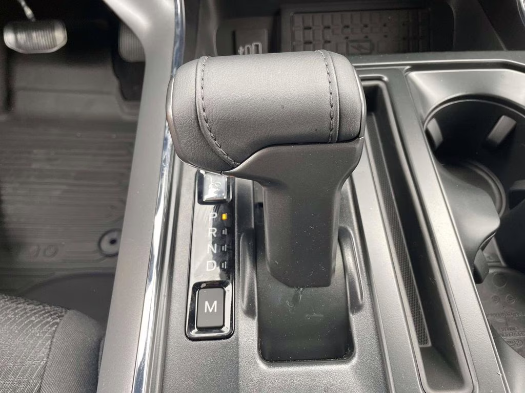 2026 Oxford White Ford F-150 XLT 4X4 Truck