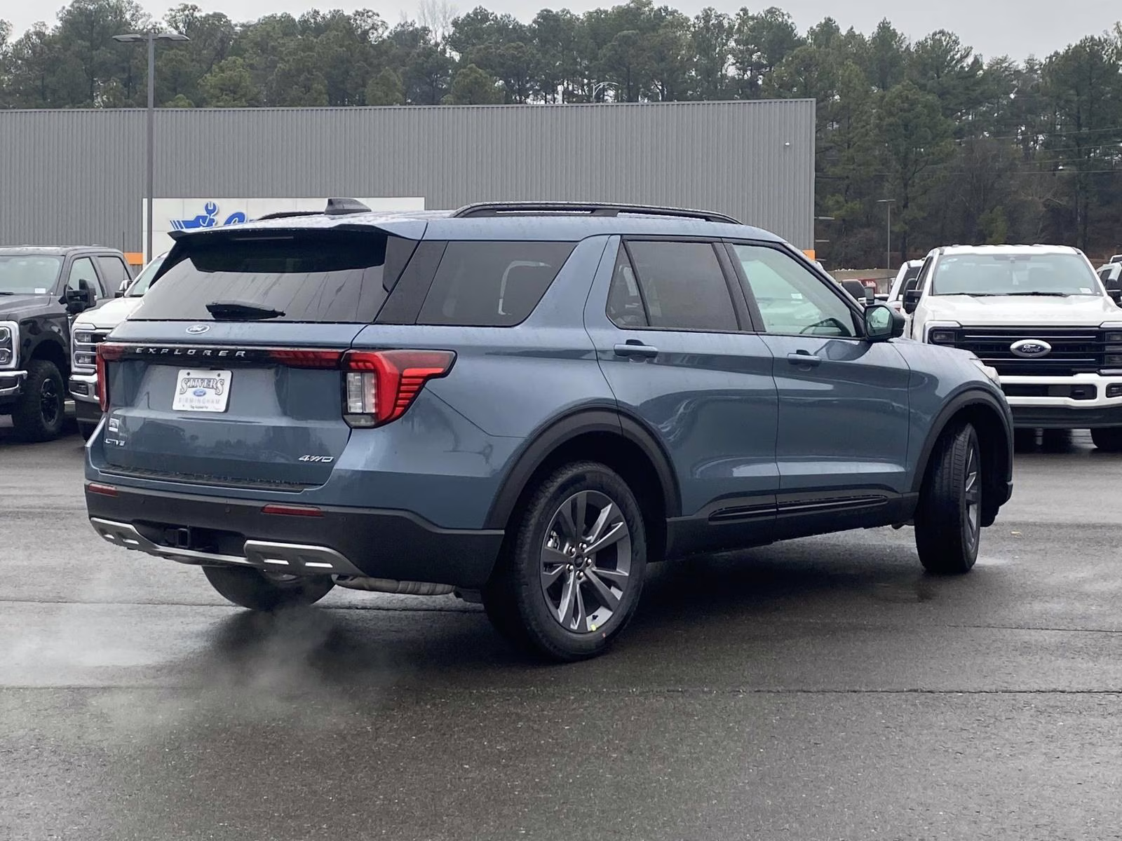 2026 Vapor Blue Ford Explorer Active 4X4 SUV