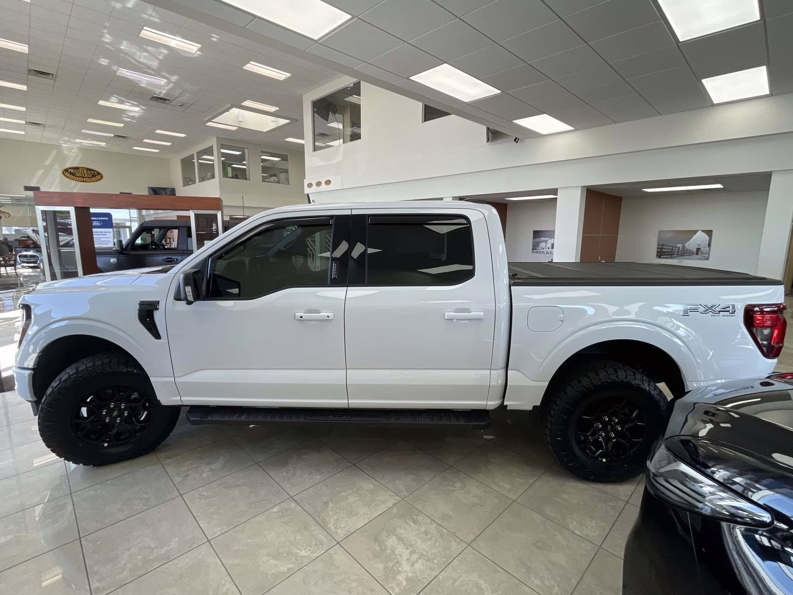 2026 Oxford White Ford F-150 XLT 4X4 Truck