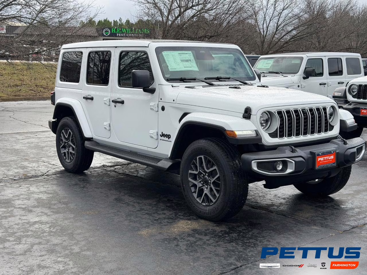 2026 Bright White Clearcoat Jeep Wrangler Sahara 4X4 SUV