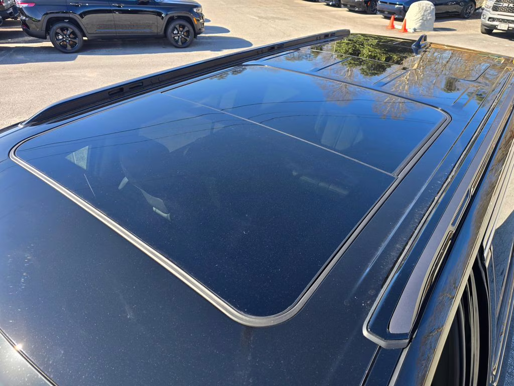 2026 High Gloss Black Jeep Grand Wagoneer Base 4X4 SUV