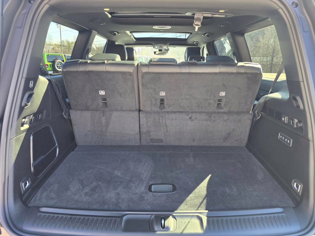 2026 High Gloss Black Jeep Grand Wagoneer Base 4X4 SUV