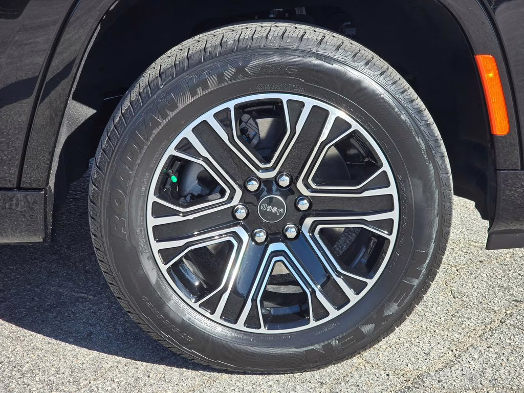 2026 High Gloss Black Jeep Grand Wagoneer Base 4X4 SUV