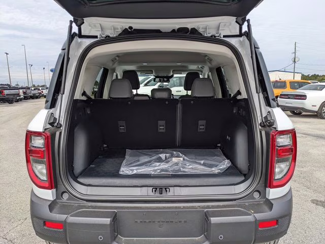 2025 Oxford White Ford Bronco Sport Badlands 4X4 SUV