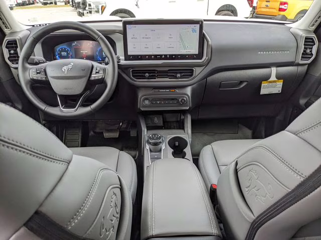 2025 Oxford White Ford Bronco Sport Badlands 4X4 SUV