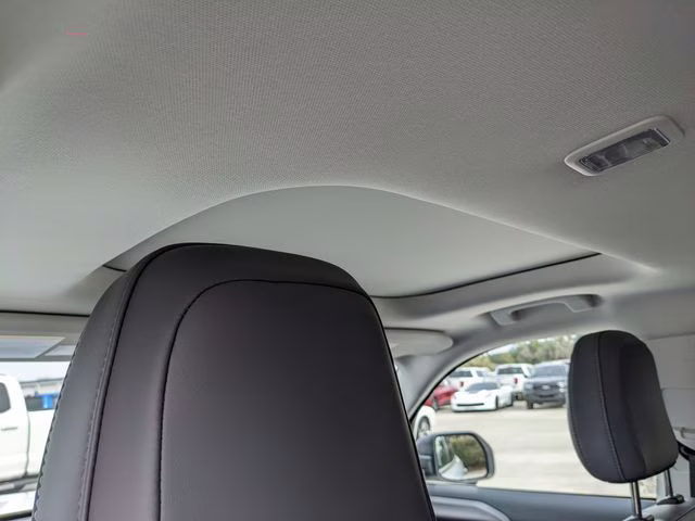 2025 Oxford White Ford Bronco Sport Badlands 4X4 SUV