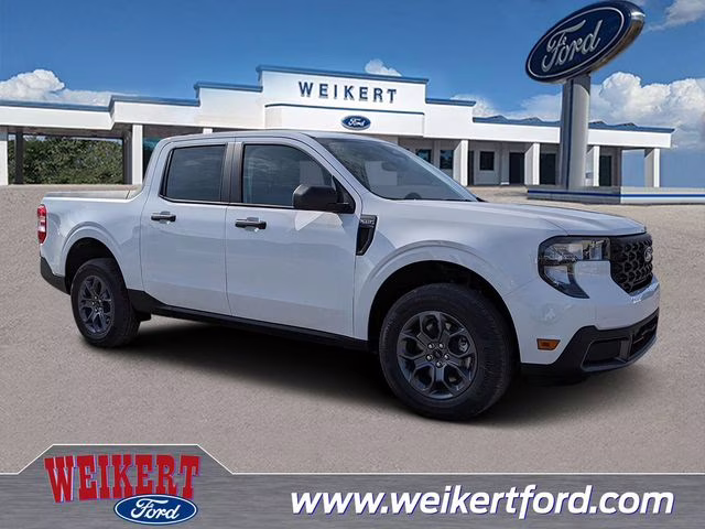2026 Oxford White Ford Maverick XLT FWD Truck