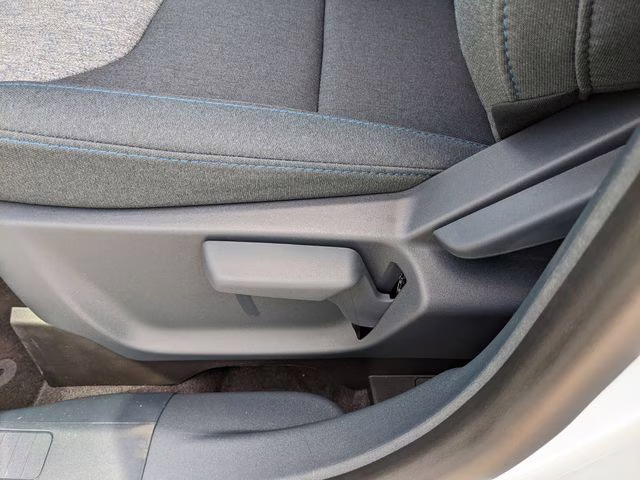 2026 Oxford White Ford Maverick XLT FWD Truck