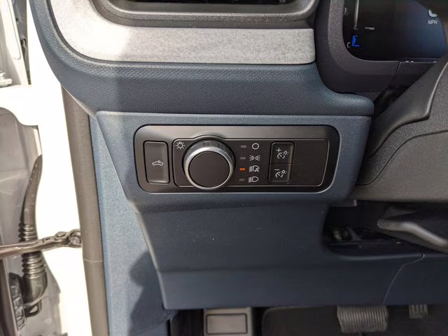 2026 Oxford White Ford Maverick XLT FWD Truck