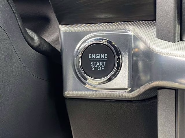 2025 Blue Metallic Ford F-150 Lariat 4X4 Truck