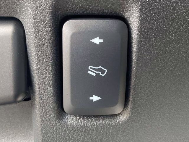 2025 Blue Metallic Ford F-150 Lariat 4X4 Truck