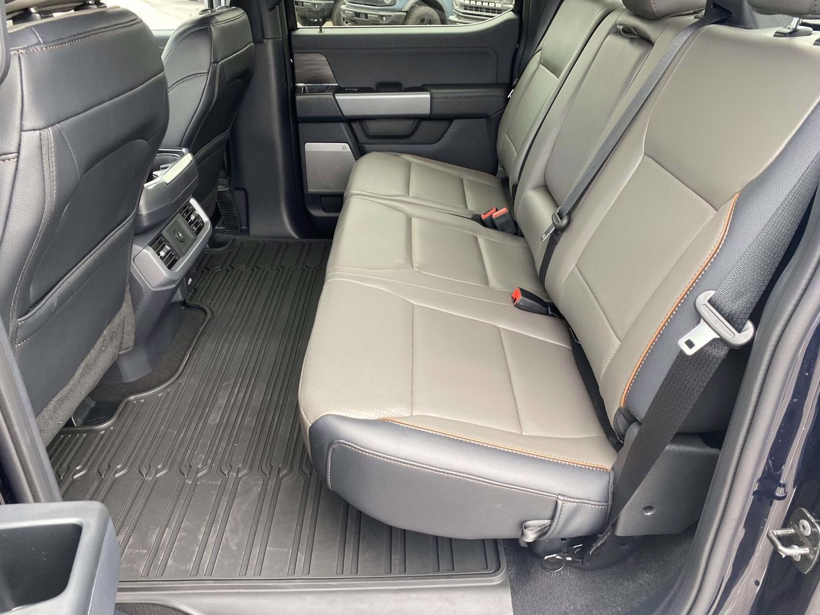 2025 Blue Metallic Ford F-150 Lariat 4X4 Truck