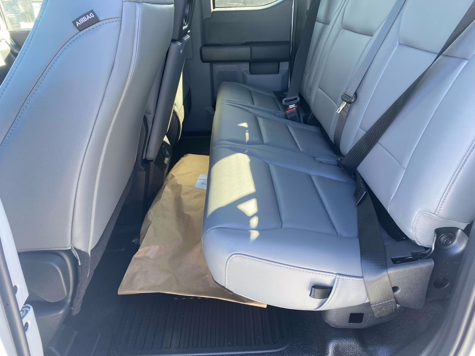 2026 Oxford White Ford Super Duty F-450 DRW XL 4X4 Chassis