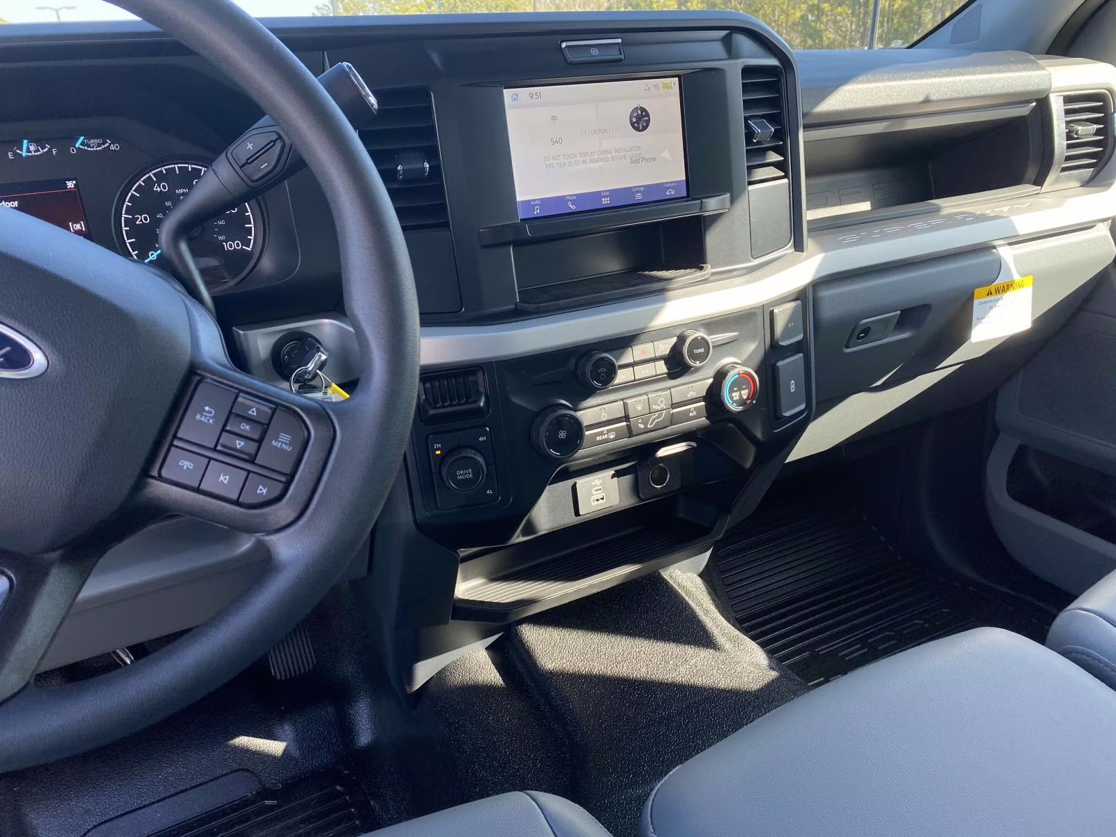 2026 Oxford White Ford Super Duty F-550 DRW XL 4X4 Chassis