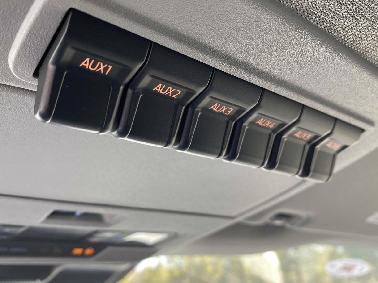 2026 Oxford White Ford Super Duty F-550 DRW XL 4X4 Chassis