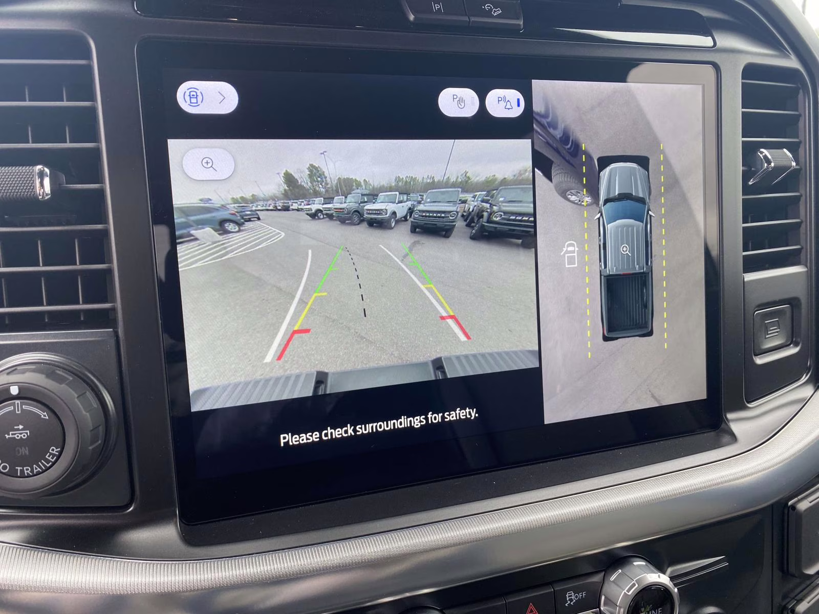 2025 Blue Metallic Ford F-150 Lariat 4X4 Truck