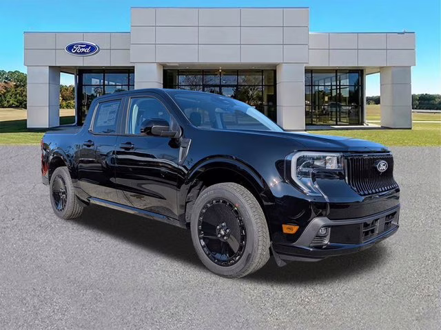 2026 Shadow Black Ford Maverick Lobo Standard AWD Truck