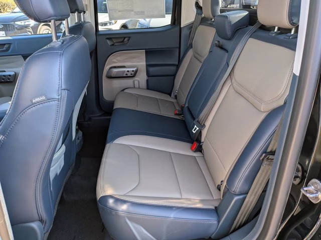 2026 Shadow Black Ford Maverick LARIAT AWD Truck