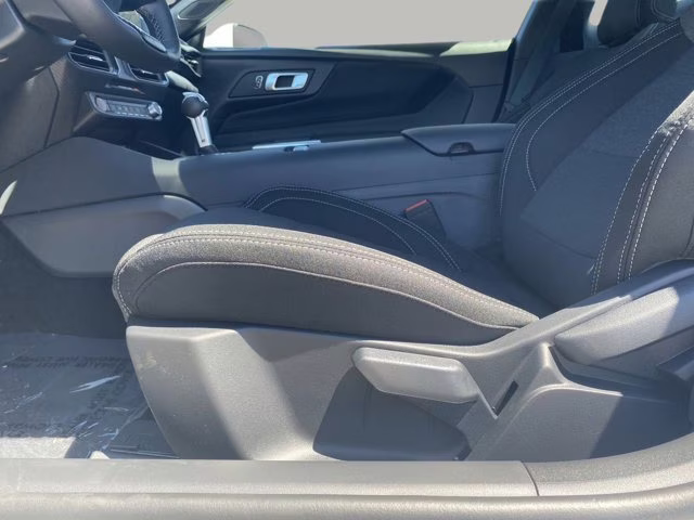 2026 Oxford White Ford Mustang EcoBoost RWD Coupe