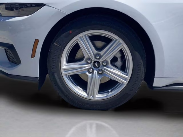 2026 Oxford White Ford Mustang EcoBoost RWD Coupe
