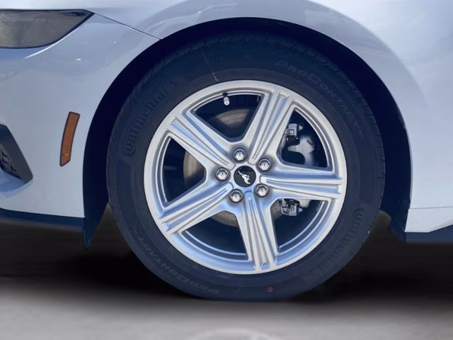 2026 Oxford White Ford Mustang EcoBoost RWD Coupe