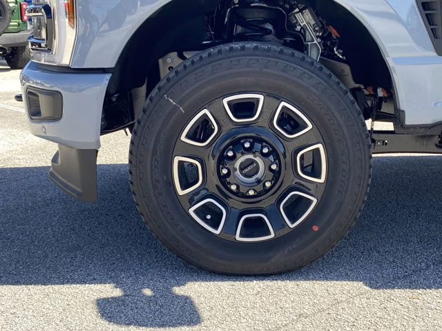 2026 Glacier Gray Metallic Tri-Coat Ford Super Duty F-250 SRW Platinum 4X4 Truck