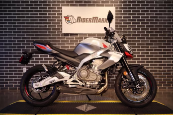 2026 Aprilia Tuono 457 Base Motorcycle