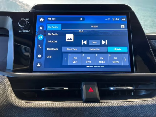 2026 Crystal White Pearl Subaru Outback Premium AWD SUV