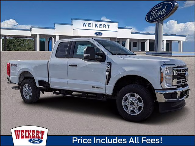 2026 Oxford White Ford Super Duty F-350 SRW XLT 4X4 Truck