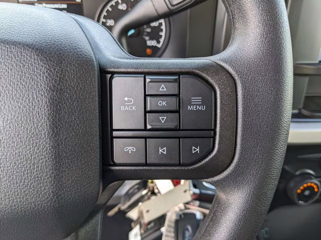 2026 Oxford White Ford Super Duty F-350 SRW XLT 4X4 Truck