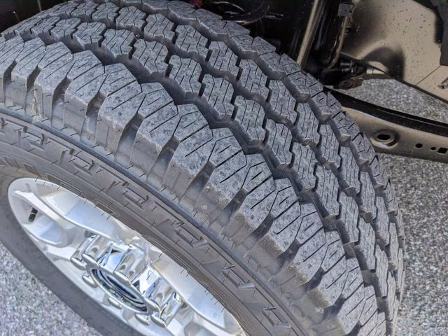 2026 Oxford White Ford Super Duty F-350 SRW XLT 4X4 Truck