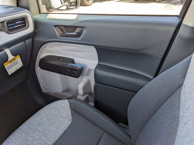 2026 Shadow Black Ford Maverick XLT FWD Truck