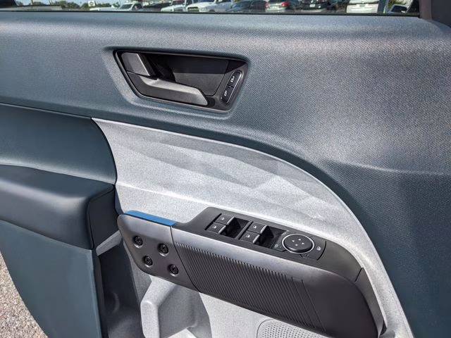 2026 Shadow Black Ford Maverick XLT FWD Truck