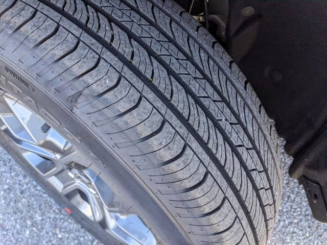 2026 Shadow Black Ford Maverick XLT FWD Truck