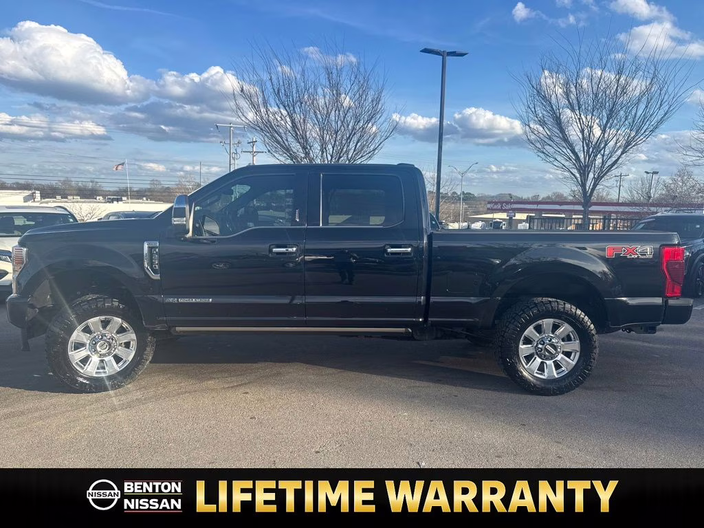 2022 Black Ford Super Duty F-250 SRW Platinum 4X4 Truck