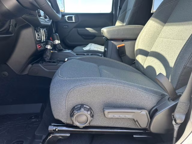 2026 Anvil Clear Coat Jeep Wrangler Willys 4X4 Convertible