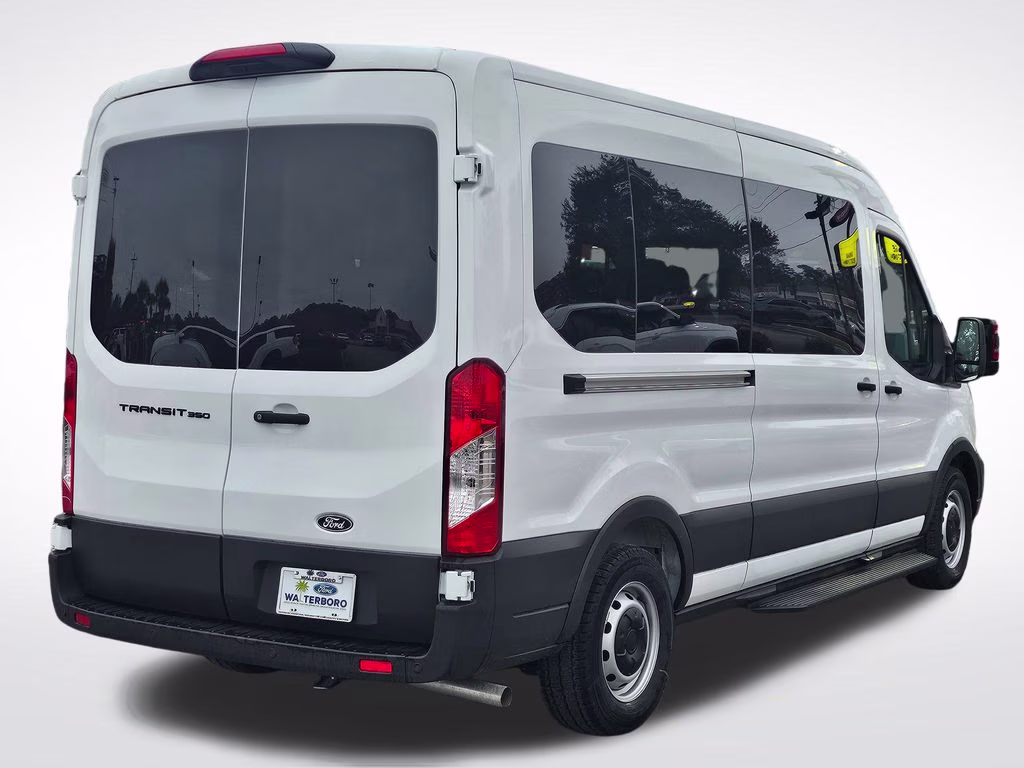 2026 Oxford White Ford Transit-350 XLT RWD Crossover